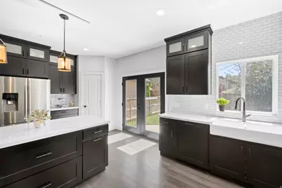 1870 E Oak Bend Dr, Draper, UT 84020 - Photo 14