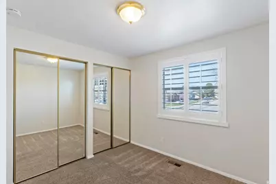 125 W 525 N, Kaysville, UT 84037 - Photo 16