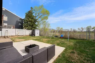 1296 N 925 W, Harrisville, UT 84404 - Photo 24