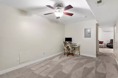 668 E Clearwater Dr, Layton, UT 84041 - Photo 30