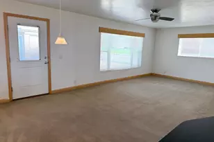 3343 S 2880 E, Salt Lake City, UT 84109 - Photo 8