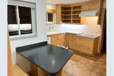 3343 S 2880 E, Salt Lake City, UT 84109 - Photo 2