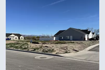 2745 W 2495 S #212, Syracuse, UT 84075 - Photo 4
