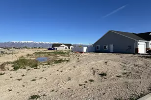 2745 W 2495 S, Syracuse, UT 84075 - Photo 8