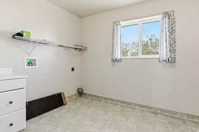 881 S 1200 E, Preston, ID 83263 - Photo 14