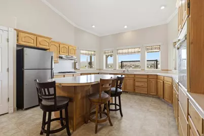 881 S 1200 E, Preston, ID 83263 - Photo 6