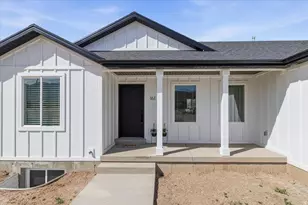 161 N 200 W, Levan, UT 84639 - Photo 14