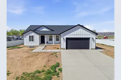 161 N 200 W, Levan, UT 84639 - Photo 2