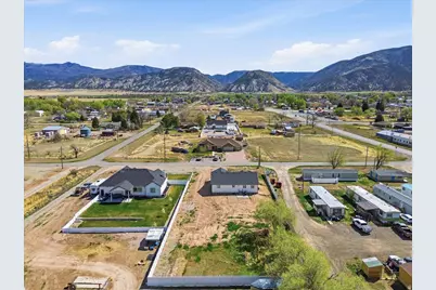 161 N 200 W, Levan, UT 84639 - Photo 8