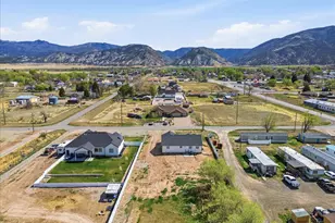 161 N 200 W, Levan, UT 84639 - Photo 8