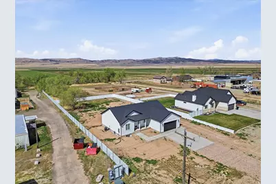 161 N 200 W, Levan, UT 84639 - Photo 4