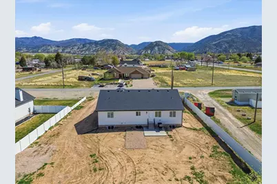 161 N 200 W, Levan, UT 84639 - Photo 10