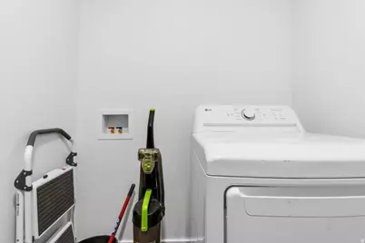 161 N 200 W, Levan, UT 84639 - Photo 38