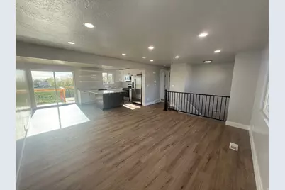 5301 S 2675 W, Roy, UT 84067 - Photo 8