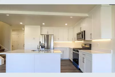 1350 S 200 W, Bountiful, UT 84010 - Photo 4