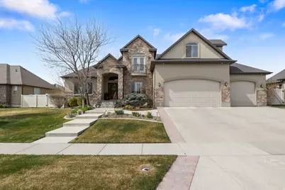 1733 N Lyndi Ln, Saratoga Springs, UT 84045 - Photo 2