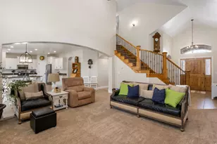 1733 N Lyndi Ln, Saratoga Springs, UT 84045 - Photo 10