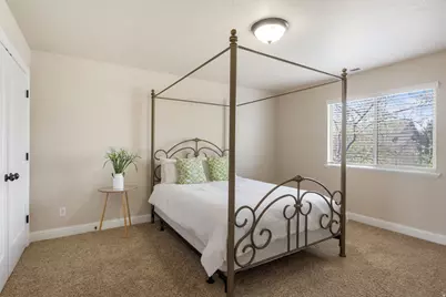 1733 N Lyndi Ln, Saratoga Springs, UT 84045 - Photo 38