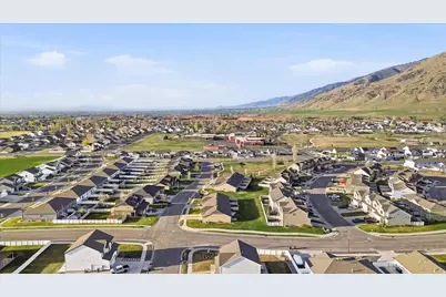 419 S 1250 E, Hyrum, UT 84319 - Photo 24
