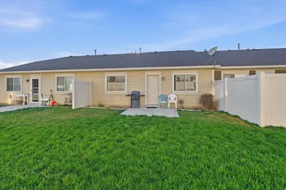 419 S 1250 E, Hyrum, UT 84319 - Photo 18