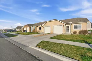 419 S 1250 E, Hyrum, UT 84319 - Photo 18