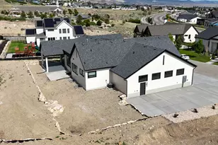 4893 W Ridge Rock Cir, Herriman, UT 84096 - Photo 4