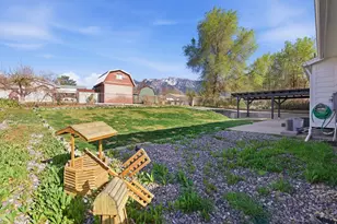 10517 S Larkspur Dr, Sandy, UT 84094 - Photo 30