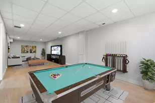 10517 S Larkspur Dr, Sandy, UT 84094 - Photo 18