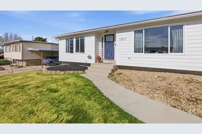 10517 S Larkspur Dr, Sandy, UT 84094 - Photo 48