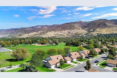 732 W 1175 N, Centerville, UT 84014 - Photo 4