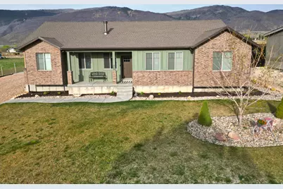 488 S 250 W, Fountain Green, UT 84632 - Photo 2