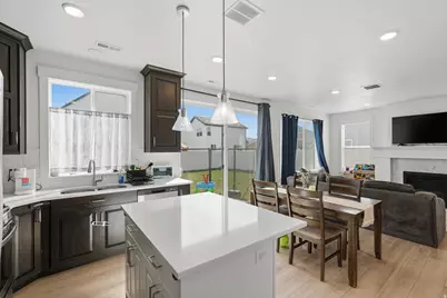 892 N 900 W, Tremonton, UT 84337 - Photo 16