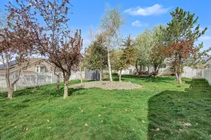 3087 N 2250 E, Layton, UT 84040 - Photo 34