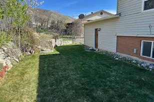 243 Balsam Dr, Centerville, UT 84014 - Photo 30