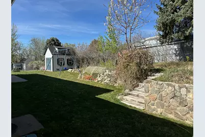 243 Balsam Dr, Centerville, UT 84014 - Photo 28