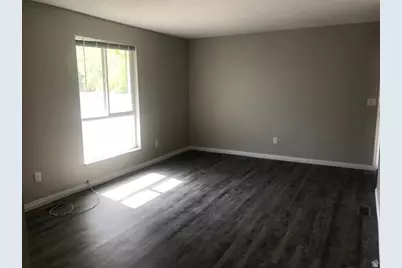 1804 W Kimberly Cir, Salt Lake City, UT 84116 - Photo 2