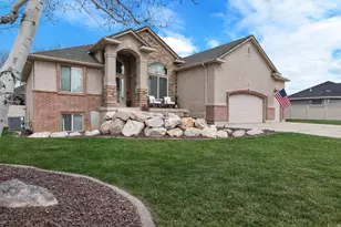 1134 W 2275 S, Syracuse, UT 84075 - Photo 1