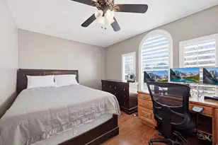 6831 S Fox Ridge Way, West Jordan, UT 84081 - Photo 12