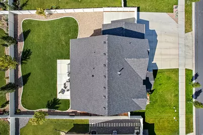 572 S Chamberlain St, Mapleton, UT 84664 - Photo 48