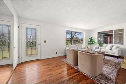 1555 W 4950 S, Taylorsville, UT 84123 - Photo 4