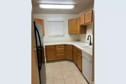 2421 N 400 E #A6, North Ogden, UT 84414 - Photo 2
