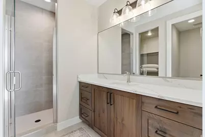 5052 W Honani Path #24, Hurricane, UT 84737 - Photo 14