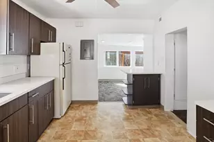 2259 S 800 E, Salt Lake City, UT 84106 - Photo 10