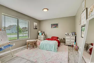 12669 S Old Fort Dr, Riverton, UT 84065 - Photo 12