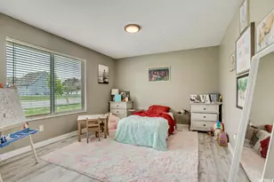 12669 S Old Fort Dr, Riverton, UT 84065 - Photo 12