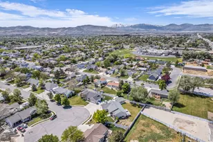 12669 S Old Fort Dr, Riverton, UT 84065 - Photo 28
