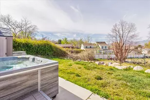 11940 S Pineridge Rd, Sandy, UT 84094 - Photo 50