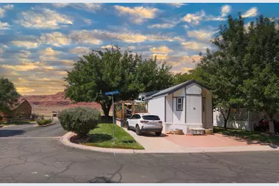 15 Cottonwood Ln, Hurricane, UT 84737 - Photo 1