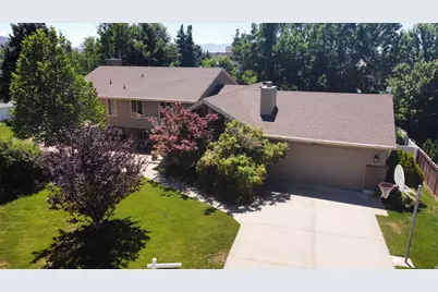 698 E 200 S, Bountiful, UT 84010 - Photo 1