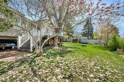 698 E 200 S, Bountiful, UT 84010 - Photo 36
